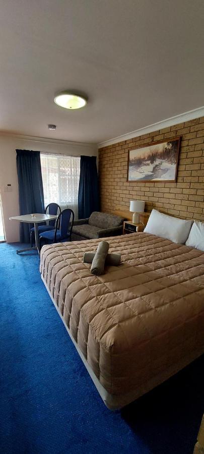 Settlers Motor Inn Tenterfield Exteriér fotografie