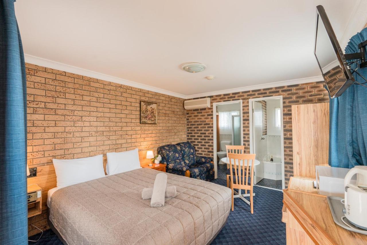 Settlers Motor Inn Tenterfield Exteriér fotografie