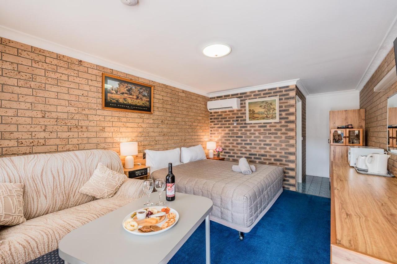 Settlers Motor Inn Tenterfield Exteriér fotografie
