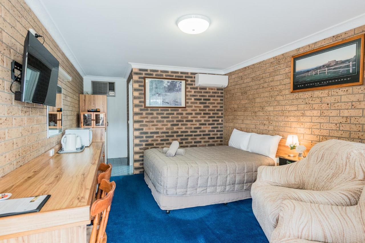 Settlers Motor Inn Tenterfield Exteriér fotografie