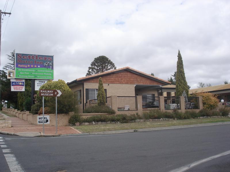 Settlers Motor Inn Tenterfield Exteriér fotografie